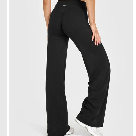 Oner Active Soft Motion Straight Leg Pants in Black - Picture 2 of 2